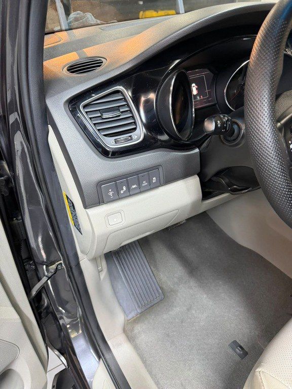 Kia Carnival, 2.2 L, 2017 il, 350 000 km — Avtomobillər, Bakı (7)
