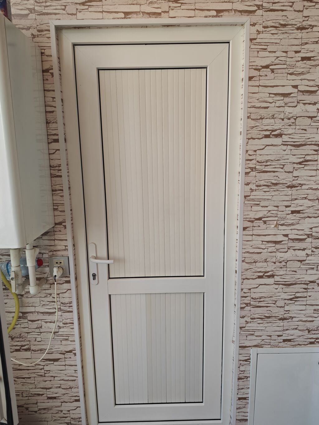 Tualet üçün İşlənmiş Plastik qapı Zamok ilə, Zəmanətsiz, Ünvandan götürmə — Mallar, Masazır