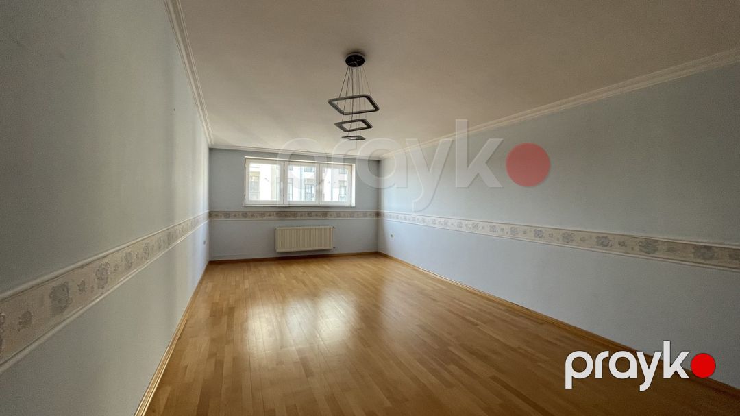 Satılır 8 otaqlı yeni tikili 300 m² — Mənzil, Bakı (6)