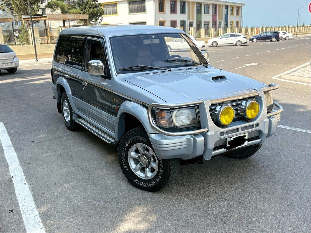 Mitsubishi Pajero, 2.8 L, 1996 il, 365 000 km — Avtomobillər, Bakı (4)