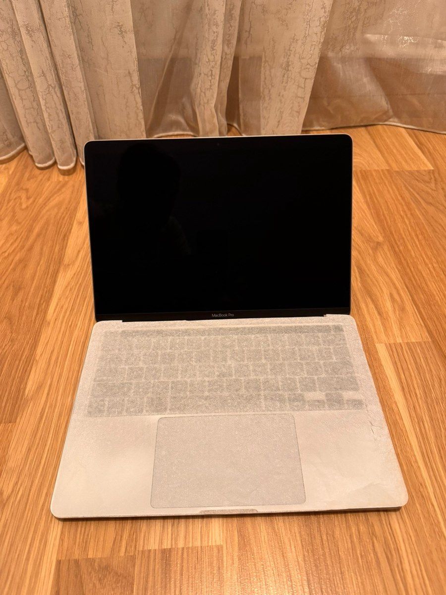 Apple Macbook Pro M1 16GB — Elektronika, Bakı (6)