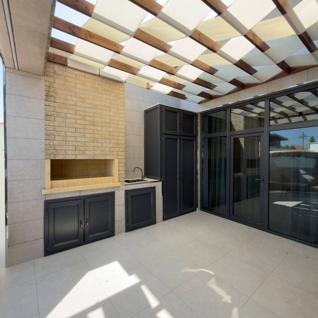 Satılır 5 otaqlı həyət evi/bağ evi 220 m² — Ev, villa, Bakı (10)