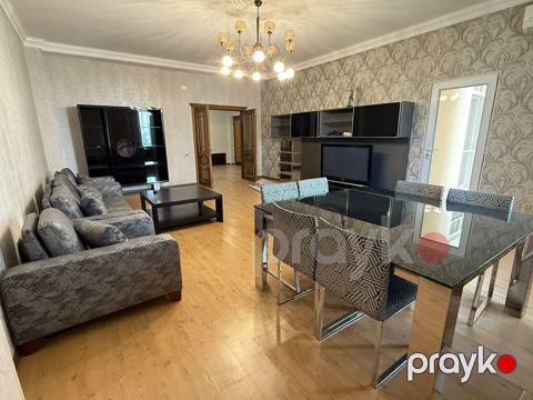 İcarəyə verilir 4 otaqlı yeni tikili 160 m²