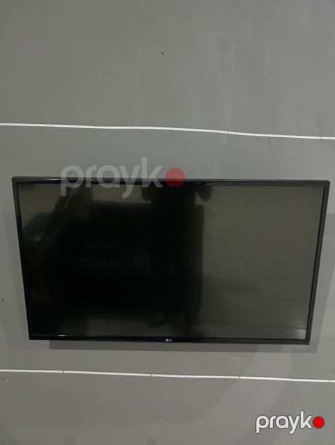 LG televizor — 42–47 düym Full HD LED
