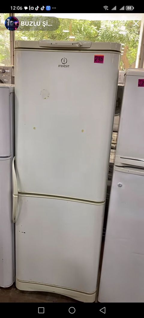 Indesit ikiqapılı soyuducu — ağ, işlənmiş
