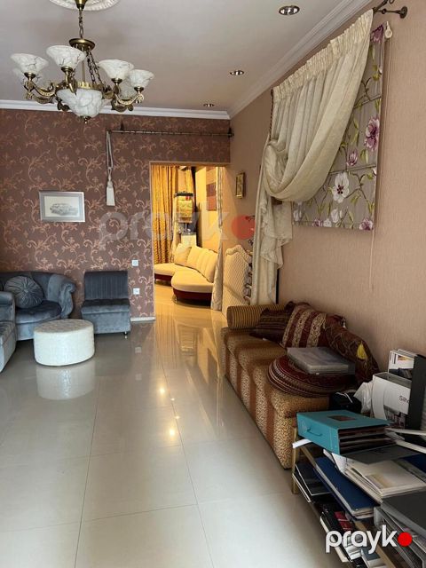 Satılır obyekt 64 m²