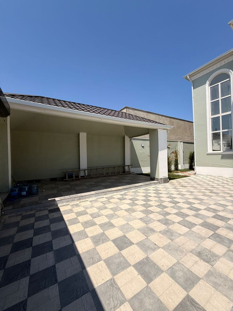 Satılır 4 otaqlı həyət evi/bağ evi 200 m² — Ev, villa, Bakı (11)