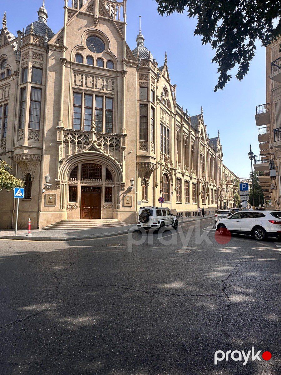 Satılır 2 otaqlı köhnə tikili 60 m² — Mənzil, Bakı (2)