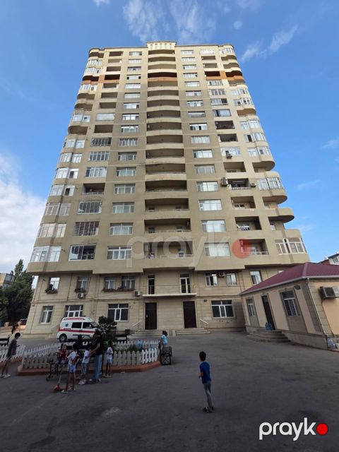 Satılır 3 otaqlı yeni tikili 111.2 m²