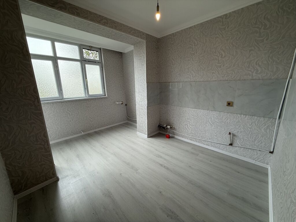 🏡 MƏNZİL SATILIR — ABBAS SƏHHƏT, 4-CÜ MİKRORAYON Mənzil 5 mərtəbəli — Daşınmaz əmlak, Gəncə (2)