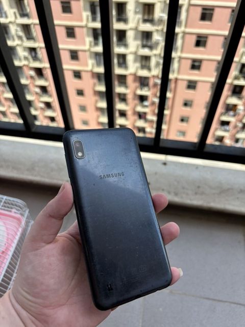Samsung Galaxy A10 32GB Qara 2 Sim Kartlı