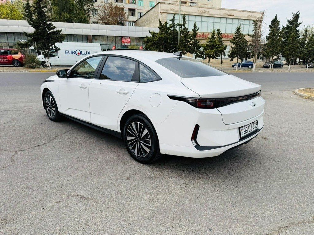 Changan Qiyuan A05, 1.5 L, 18.99 kWh, 2025 il, 40 000 km — Avtomobillər, Bakı (8)