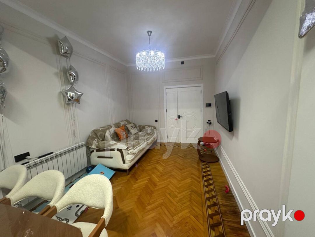 Satılır 3 otaqlı köhnə tikili 100 m² — Mənzil, Bakı (2)