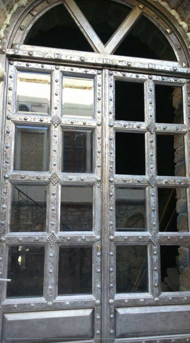 Antik qapılar — Təmir və inşaat, Bakı (3)