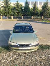 Opel Vectra, 1.8 L, 1996 il, 416 570 km — Автомобили