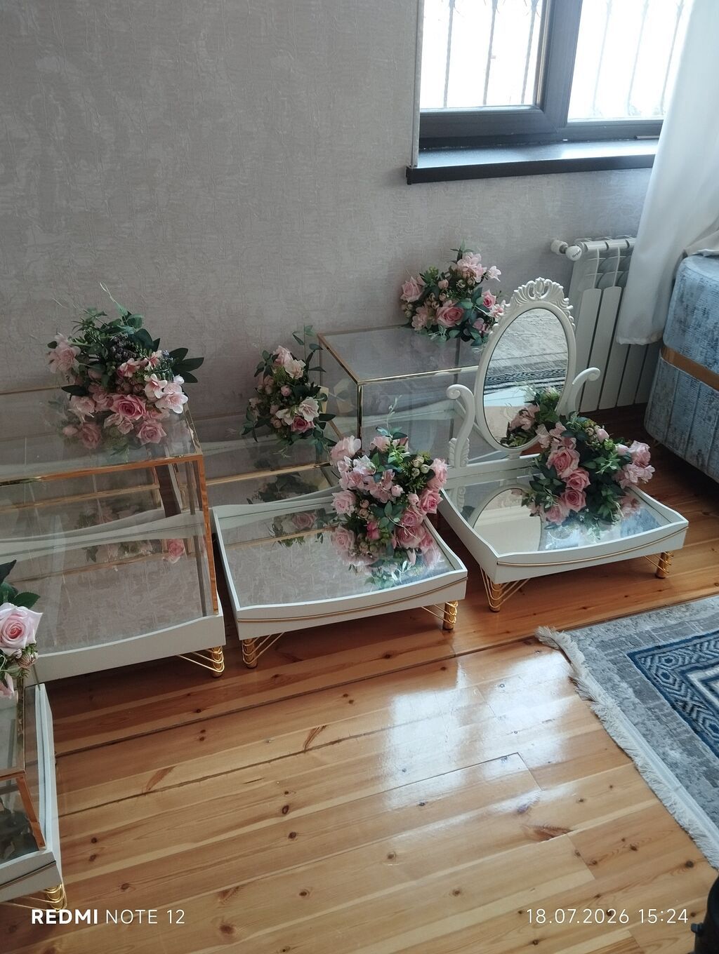 Şəffaf vitrin/display stendləri dəsti - Material: qalın şüşə — Mallar, Sumqayıt (6)