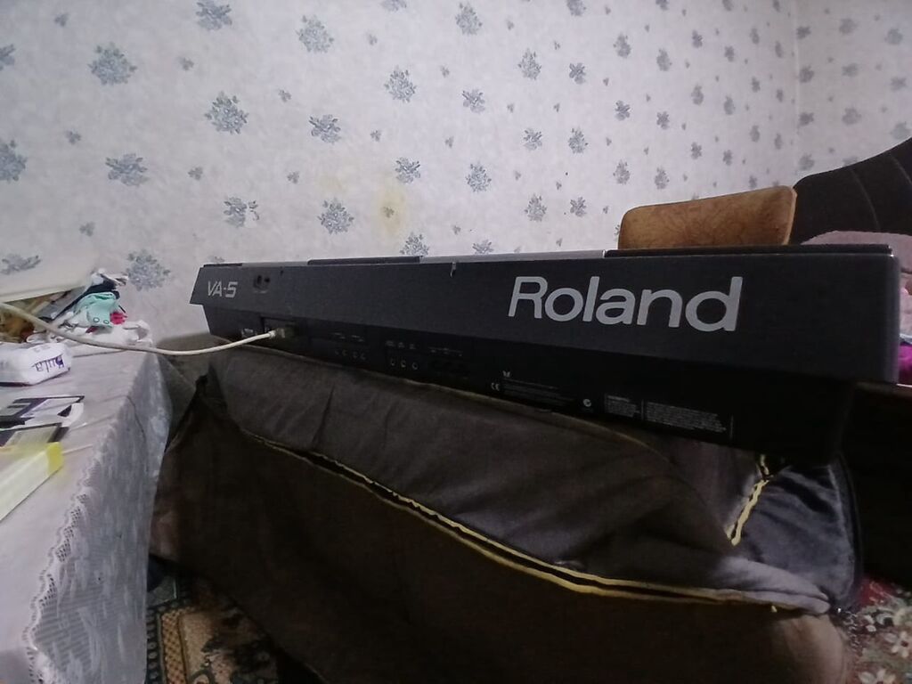 Roland VA-5 aranjor sintezator - 61 klavişli klaviatura, dinamik — Mallar, Gəncə (4)