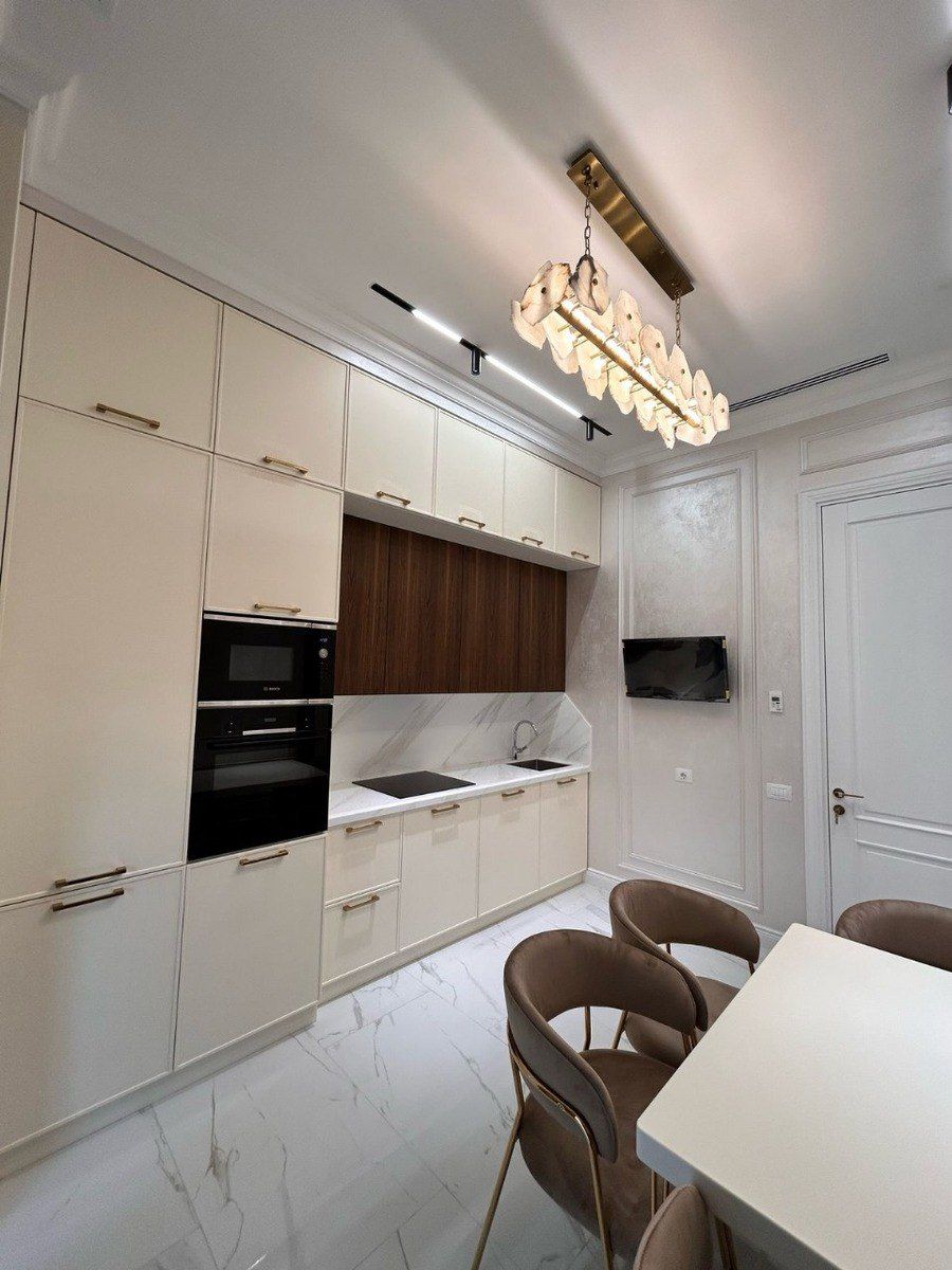 İcarəyə verilir 4 otaqlı yeni tikili 195 m² — Mənzil, Bakı (10)