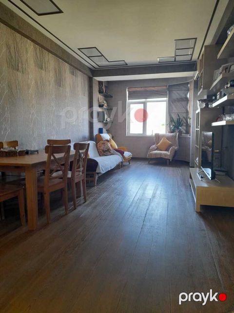 Satılır 3 otaqlı yeni tikili 110 m²