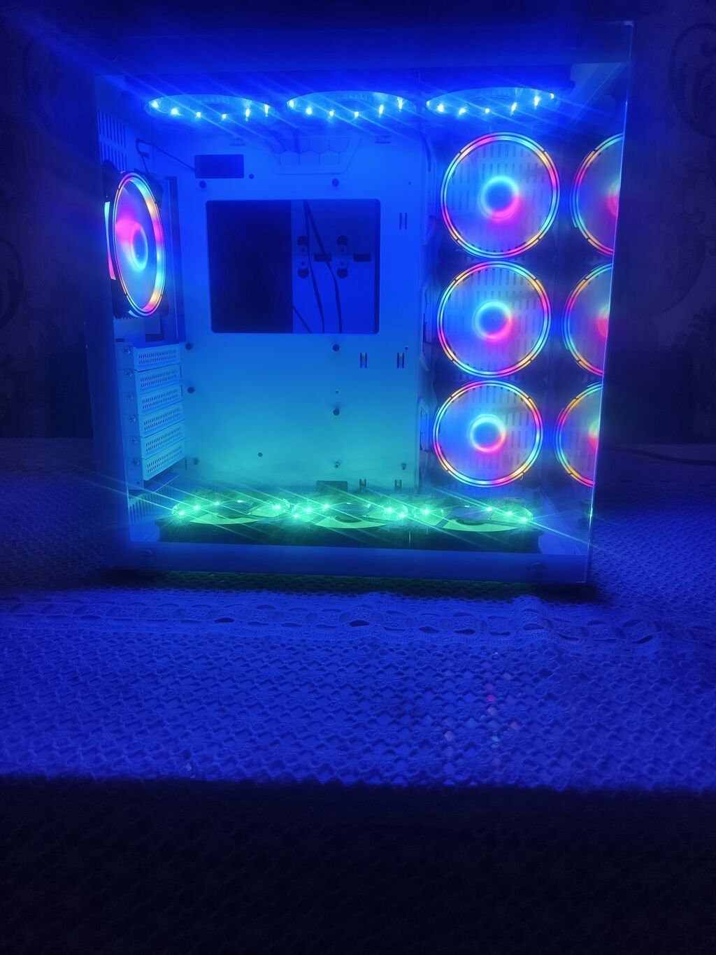 Ağ rəngli şüşə panellərə malik ATX komputer korpusu – tam ARGB — Elektronika, Digah (3)