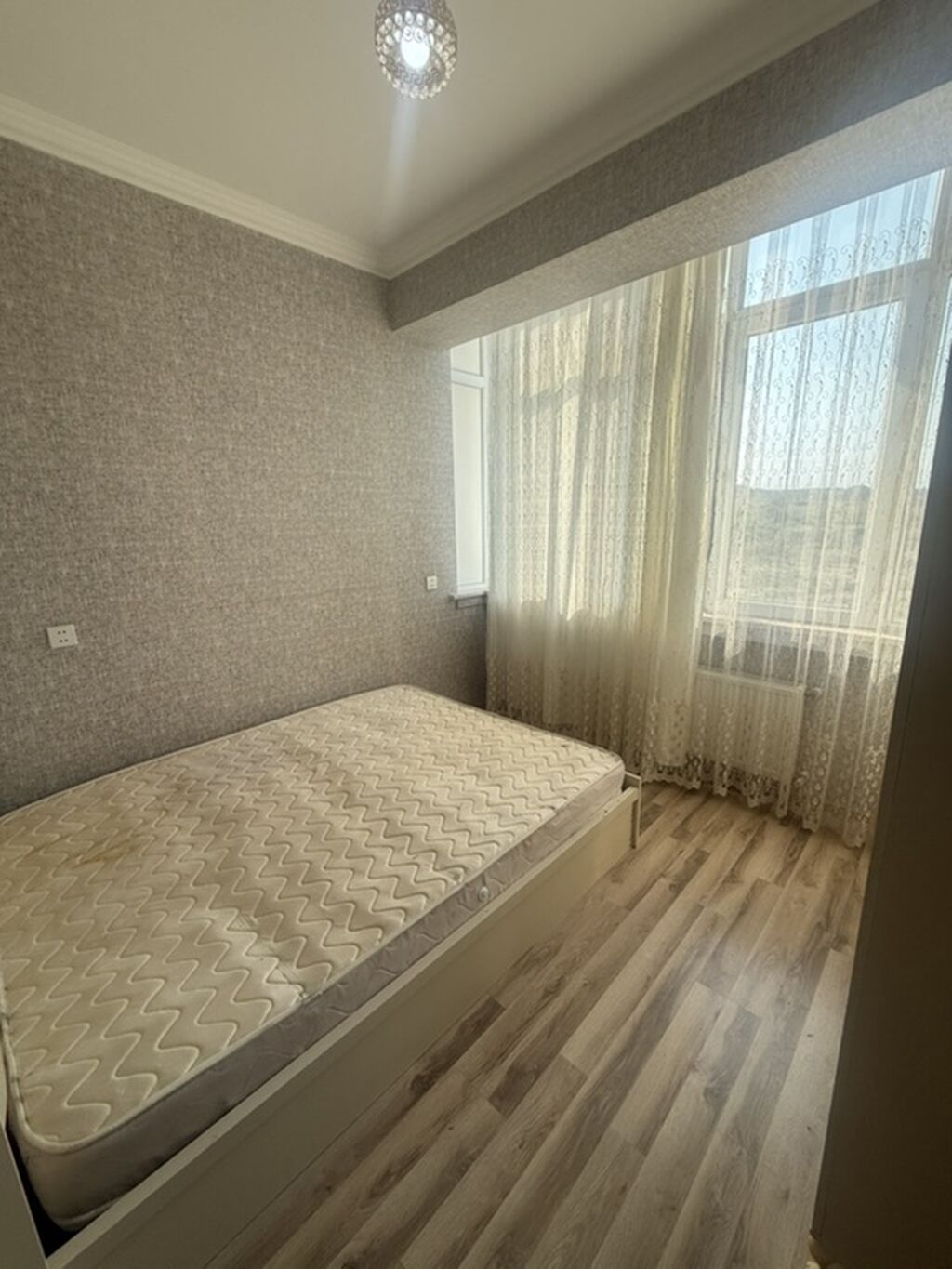 Masazir qurtulus 93 6/2 de 44 kvadirat senet kupcadi mekteb baxca park — Daşınmaz əmlak, Masazır (2)
