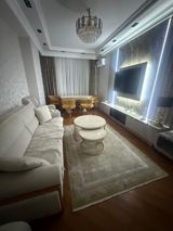 Satılır 3 otaqlı köhnə tikili 60 m² — Mənzil