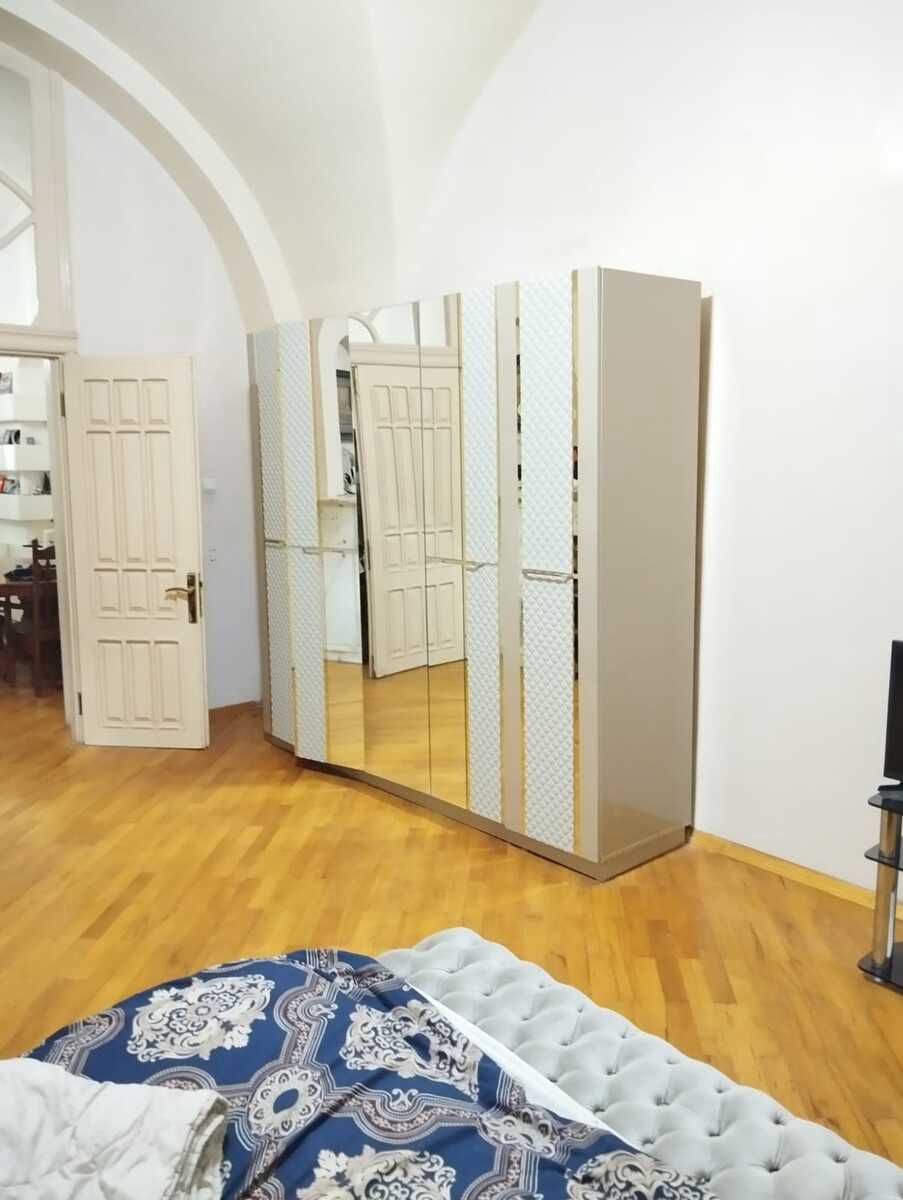 Satılır 2 otaqlı köhnə tikili 64 m² — Mənzil, Bakı (11)