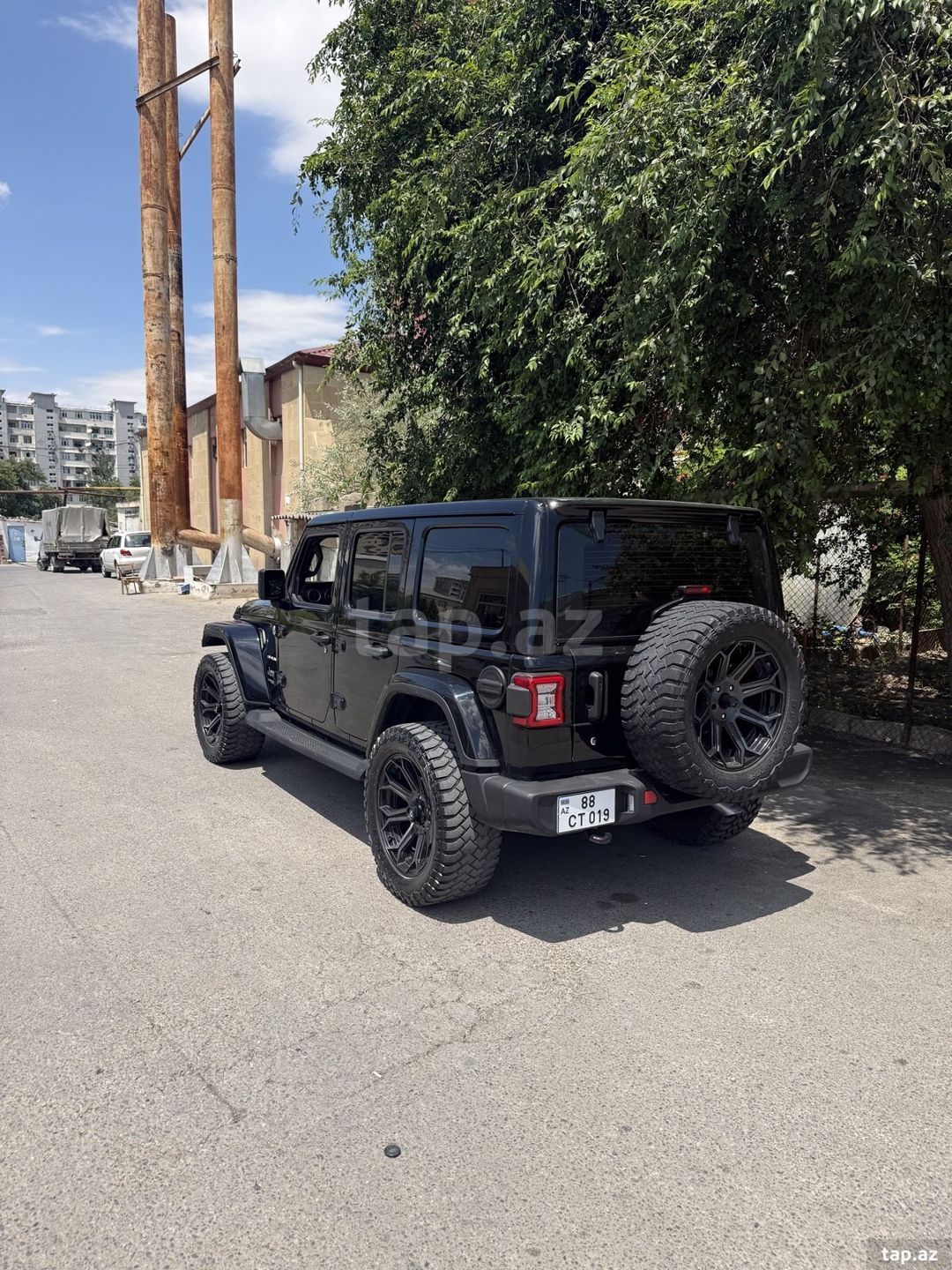 Jeep Wrangler təkərləri R20 — Ehtiyat hissələri və aksesuarlar, Bakı (7)