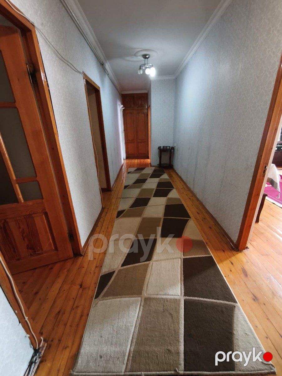 Satılır 5 otaqlı köhnə tikili 110 m² — Mənzil, Bakı (9)