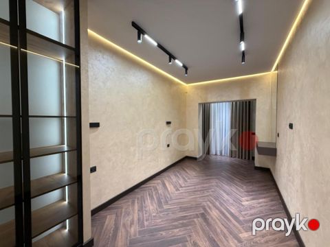 Satılır 2 otaqlı yeni tikili 70 m²