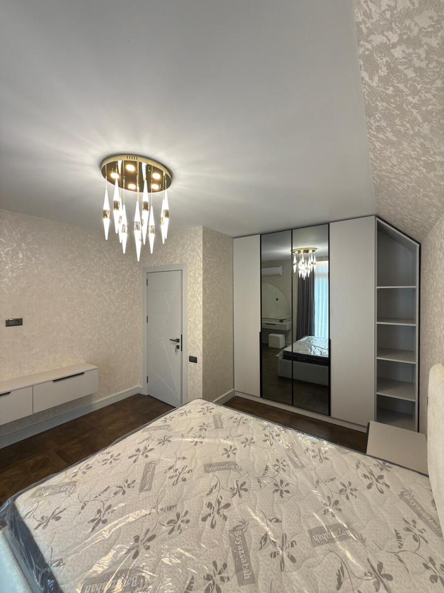 Satılır 4 otaqlı həyət evi/bağ evi 275 m² — Ev, villa, Bakı (9)