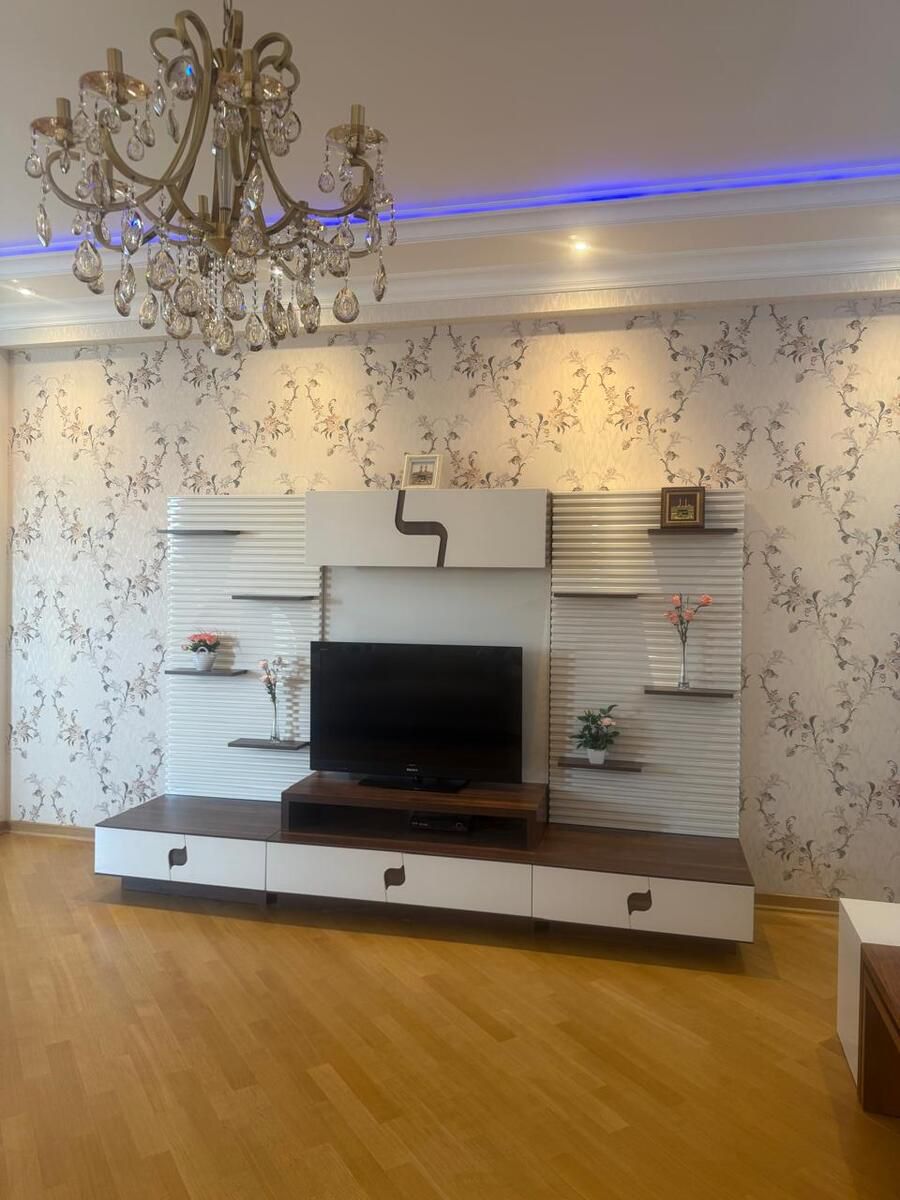 İcarəyə verilir 2 otaqlı yeni tikili 98 m² — Mənzil, Bakı (4)