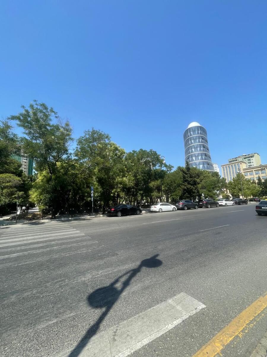 Satılır 3 otaqlı köhnə tikili 100 m² — Mənzil, Bakı (7)