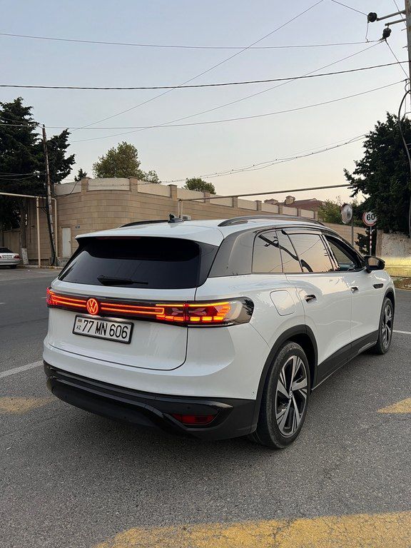 Volkswagen ID.6 Crozz, 84.8 kWh, 2022 il, 56 463 km — Avtomobillər, Bakı (6)