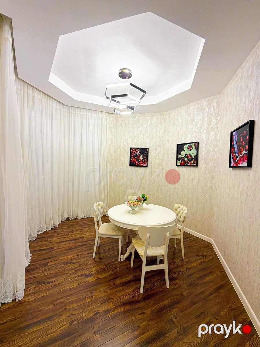 Satılır 6 otaqlı həyət evi/bağ evi 500 m² — Ev, villa, Bakı (9)