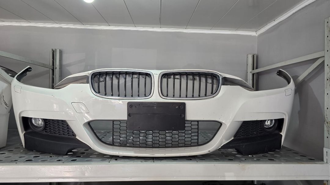 BMW F30 qabaq buferi — Ehtiyat hissələri və aksesuarlar, Bakı