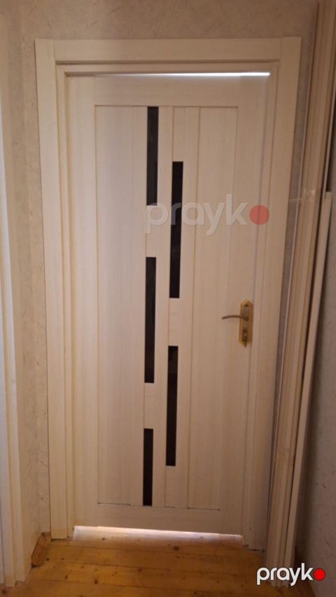 Daxili qapı, 3 ədəd — 2,60 m × 86 sm, 60 AZN