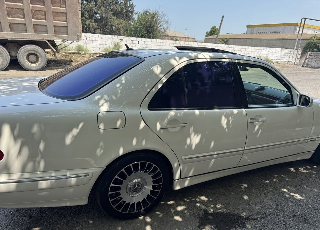 Mercedes E 320, 2001 il, 368000 km — Avtomobillər, Bakı (4)