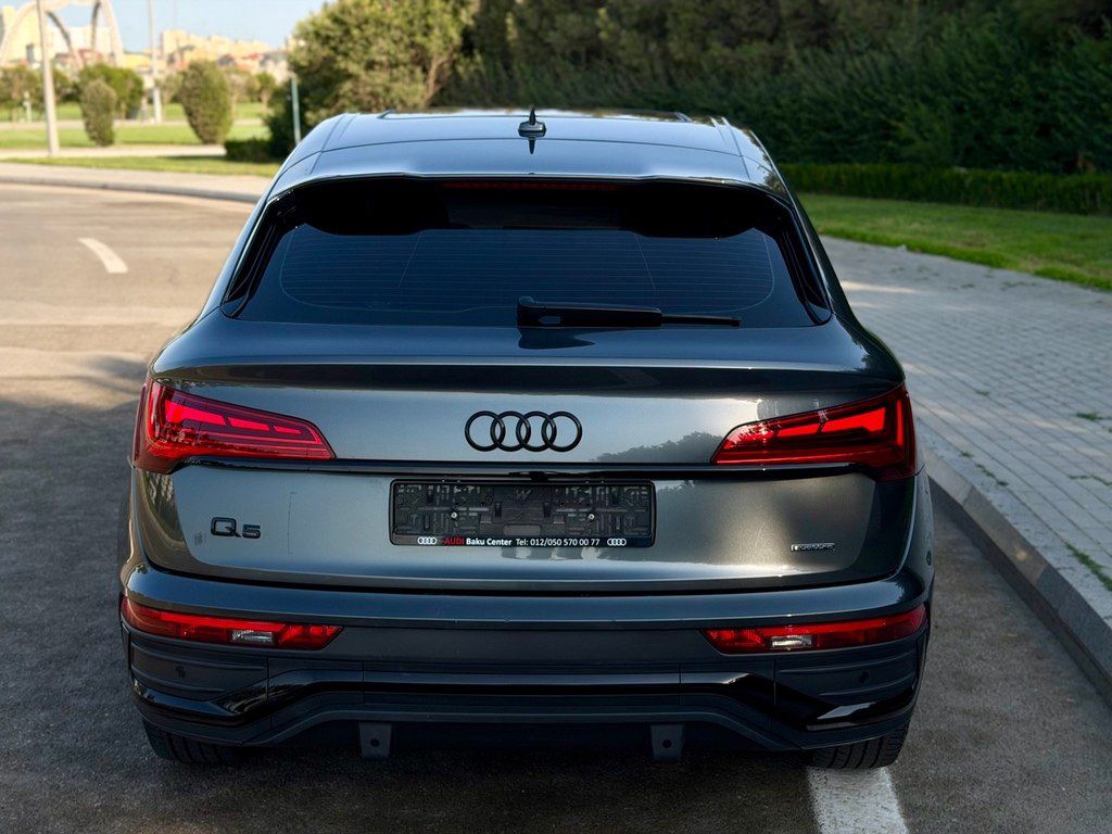Audi Q5 Sportback, 2.0 L, 2022 il, 93 800 km — Avtomobillər, Bakı (8)