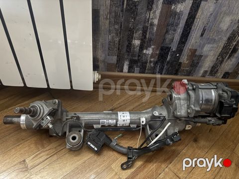 Toyota Camry sükan reykası