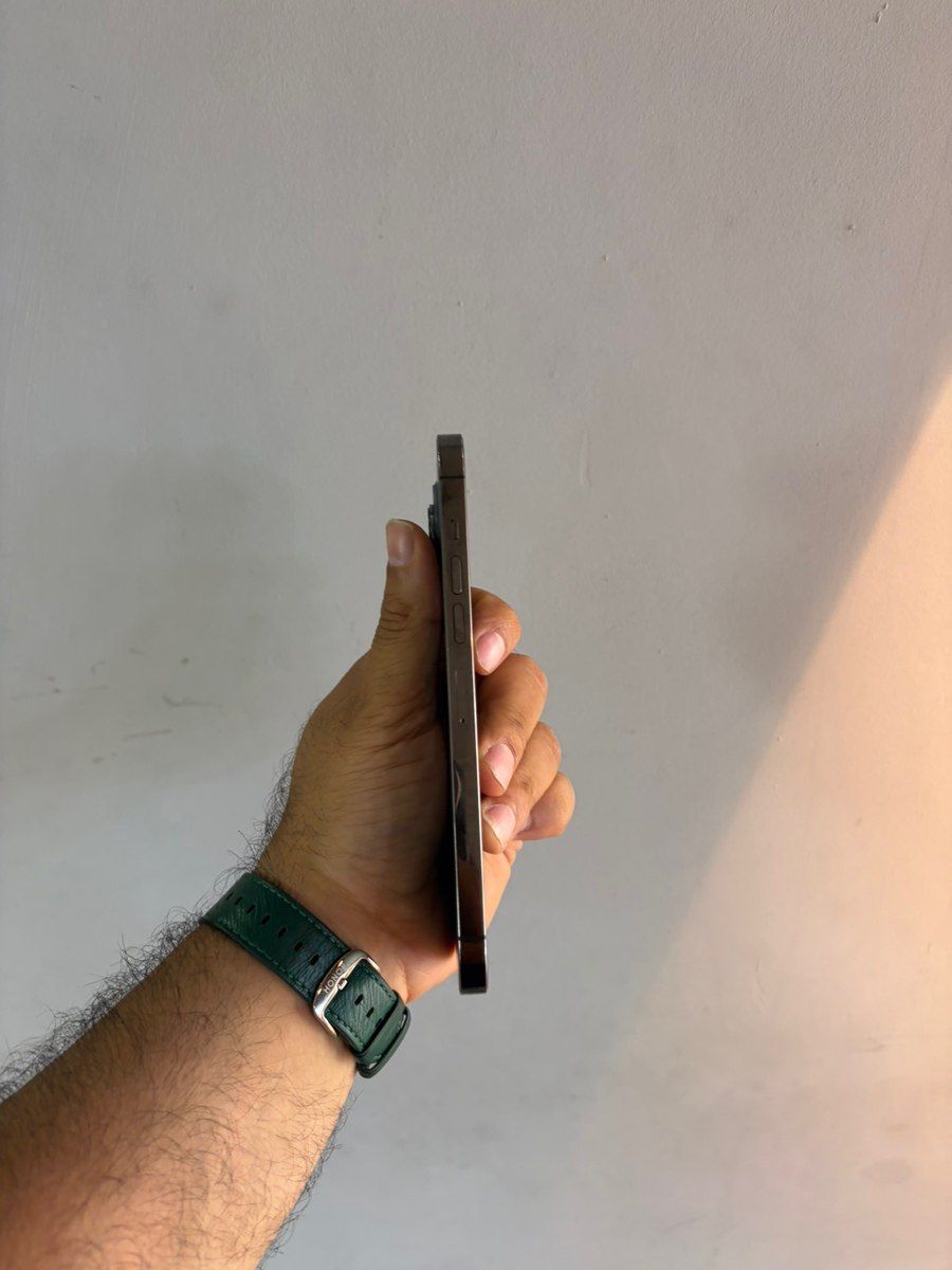 Apple iPhone 13 Pro Max Graphite 256GB/6GB — Mallar, Bakı (2)