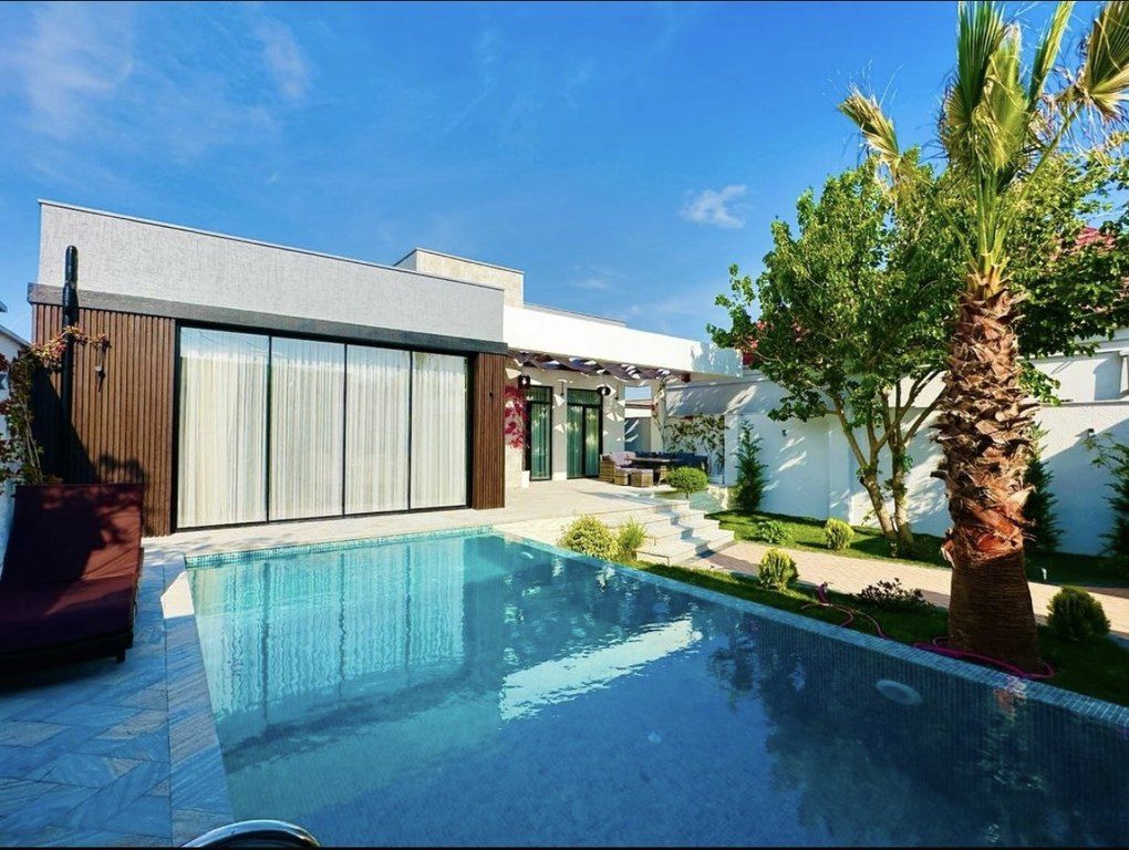 İcarəyə verilir 4 otaqlı həyət evi/bağ evi 240 m² — Ev, villa, Bakı