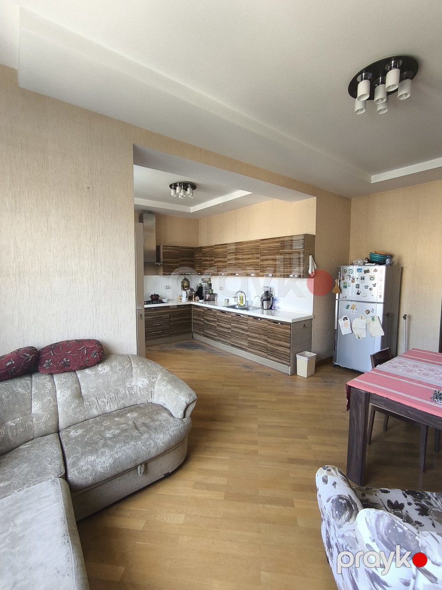 Satılır 4 otaqlı yeni tikili 250 m² — Mənzil, Bakı (9)