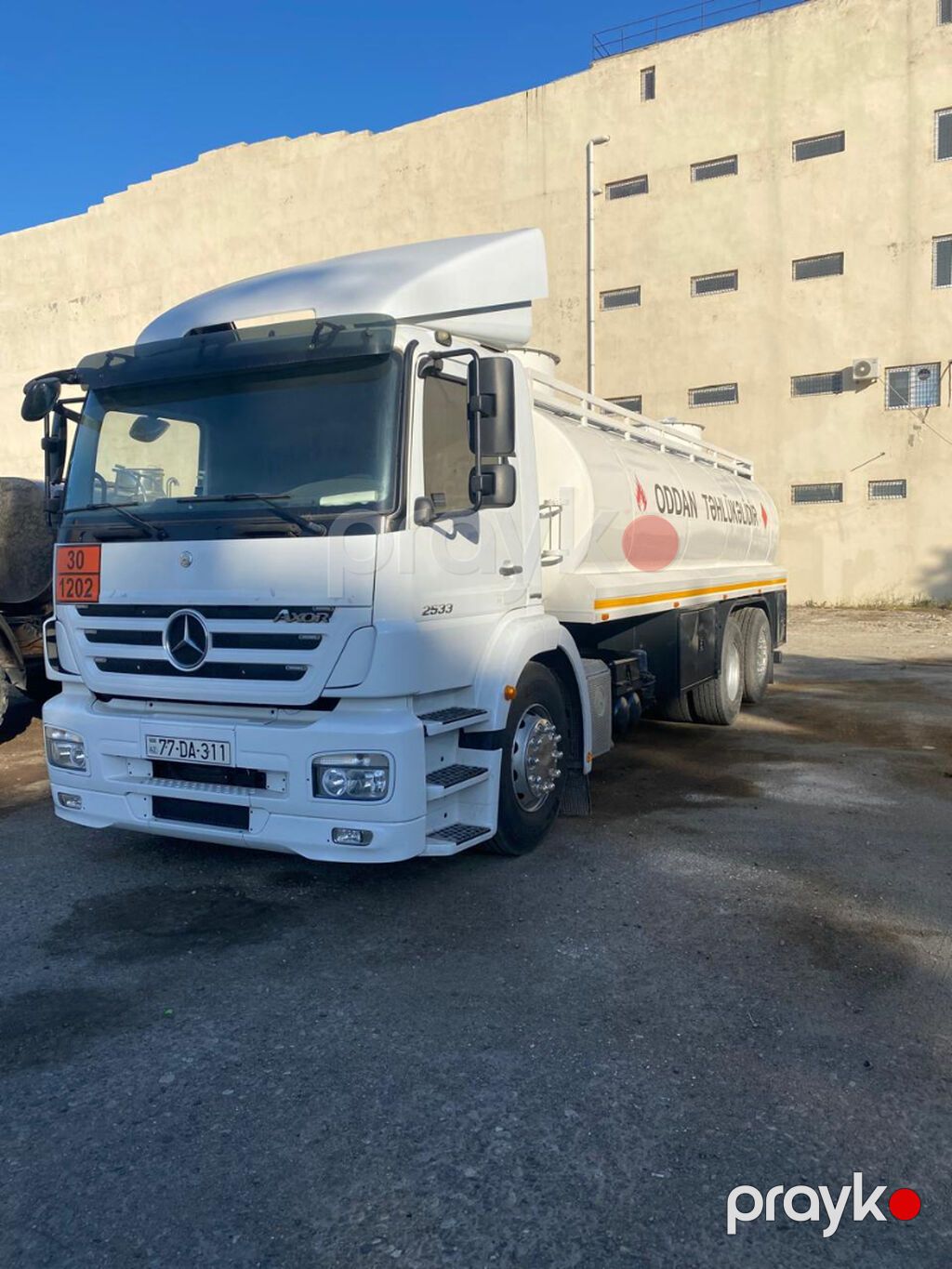 BENZAVOZ -- 2010-cu il. Mercedes Axor 2533 L. Şotçik Nasos 77-DA-311 — Avto, Bakı (2)