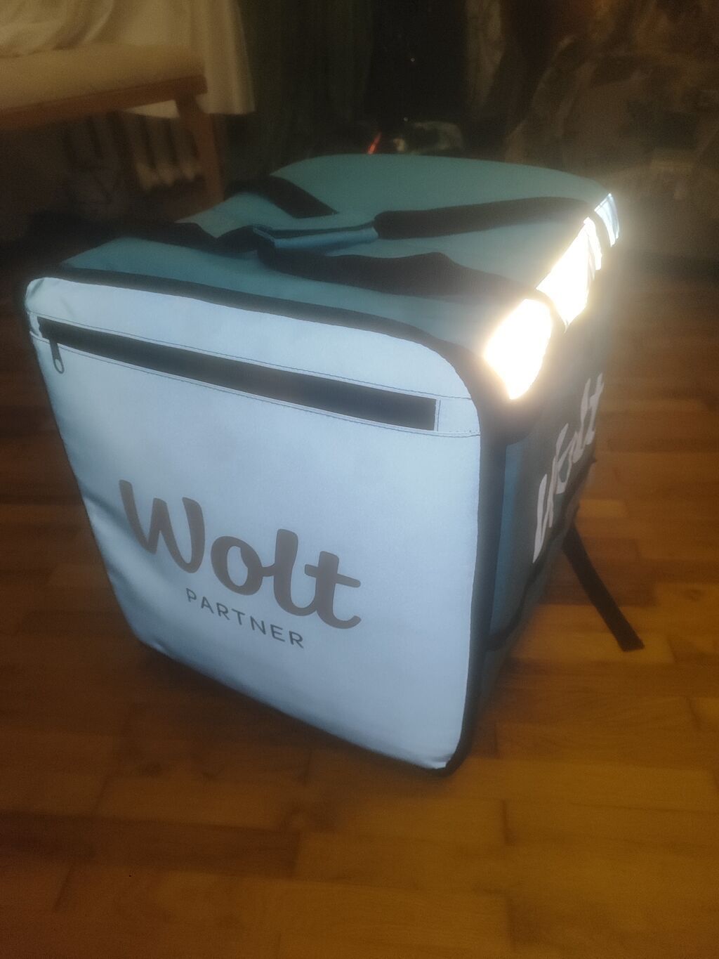 Wolt Partner termo çatdırılma çantası və köynək dəsti - Ölçü: böyük — Biznes və avadanlıq, Bakı