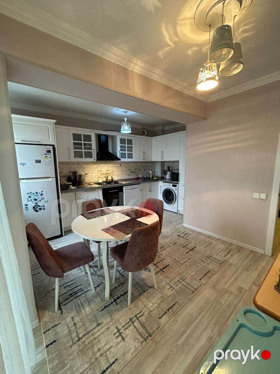 Satılır 3 otaqlı köhnə tikili 90 m² — Mənzil, Bakı