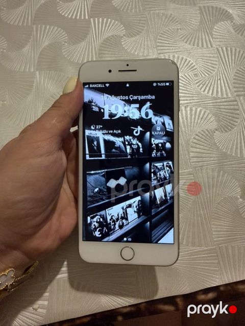 IPhone 8 Plus, Gümüşü