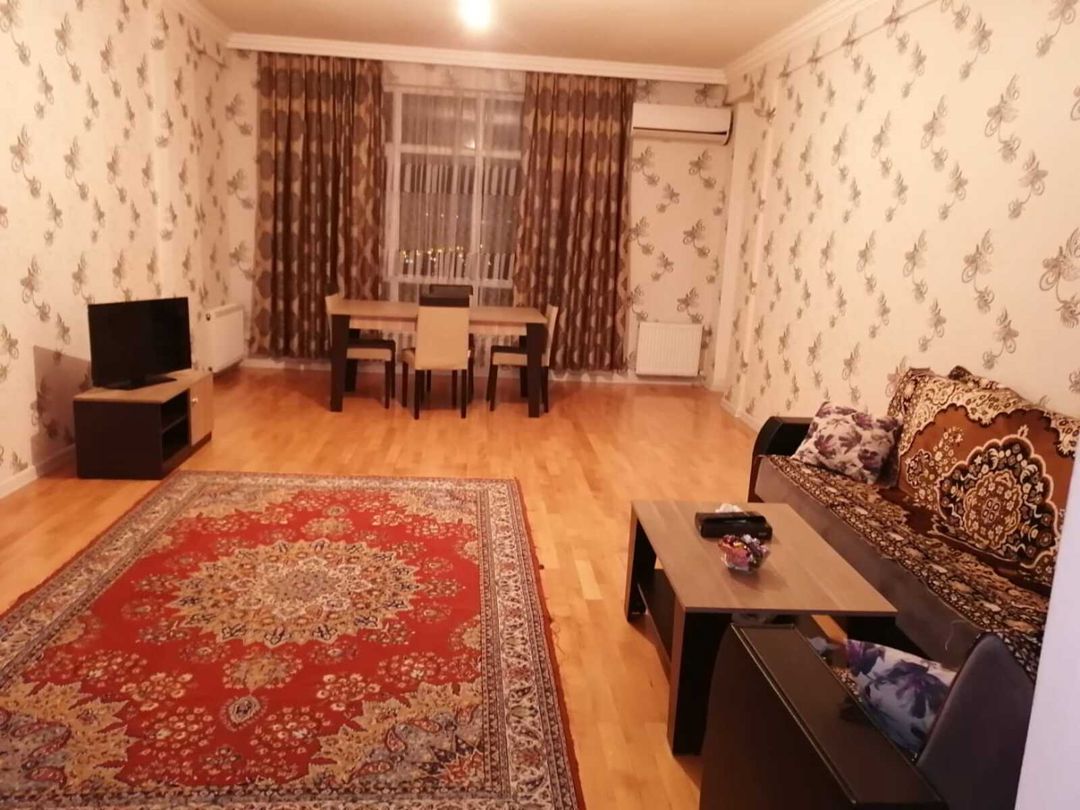 İcarəyə verilir 3 otaqlı yeni tikili 130 m² — Mənzil, Bakı (7)