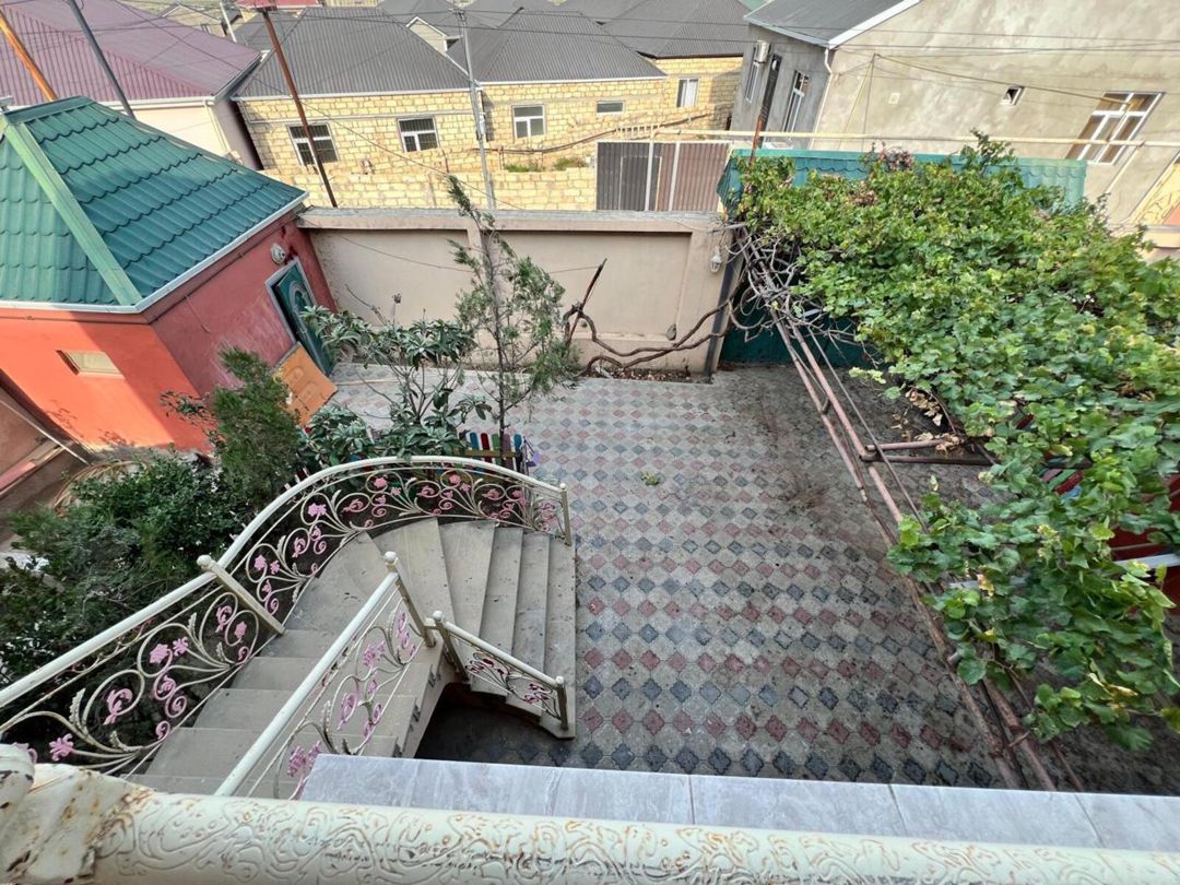 Satılır 7 otaqlı həyət evi/bağ evi 340 m² — Ev, villa, Bakı (10)