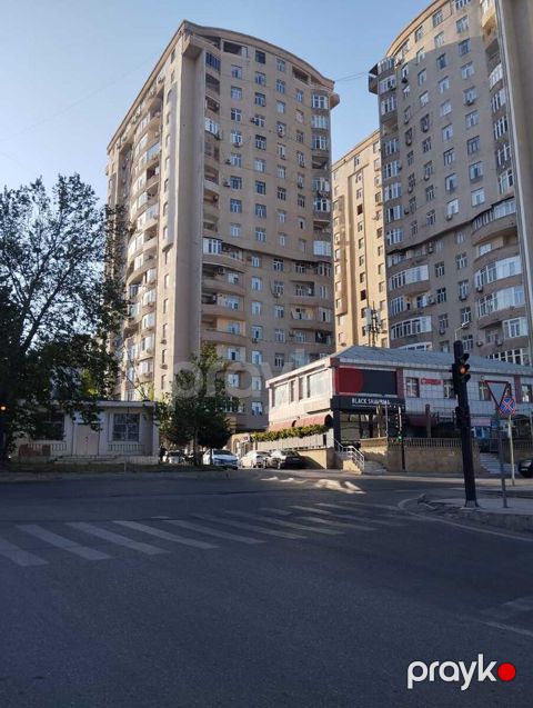 Satılır 3 otaqlı yeni tikili 64 m²